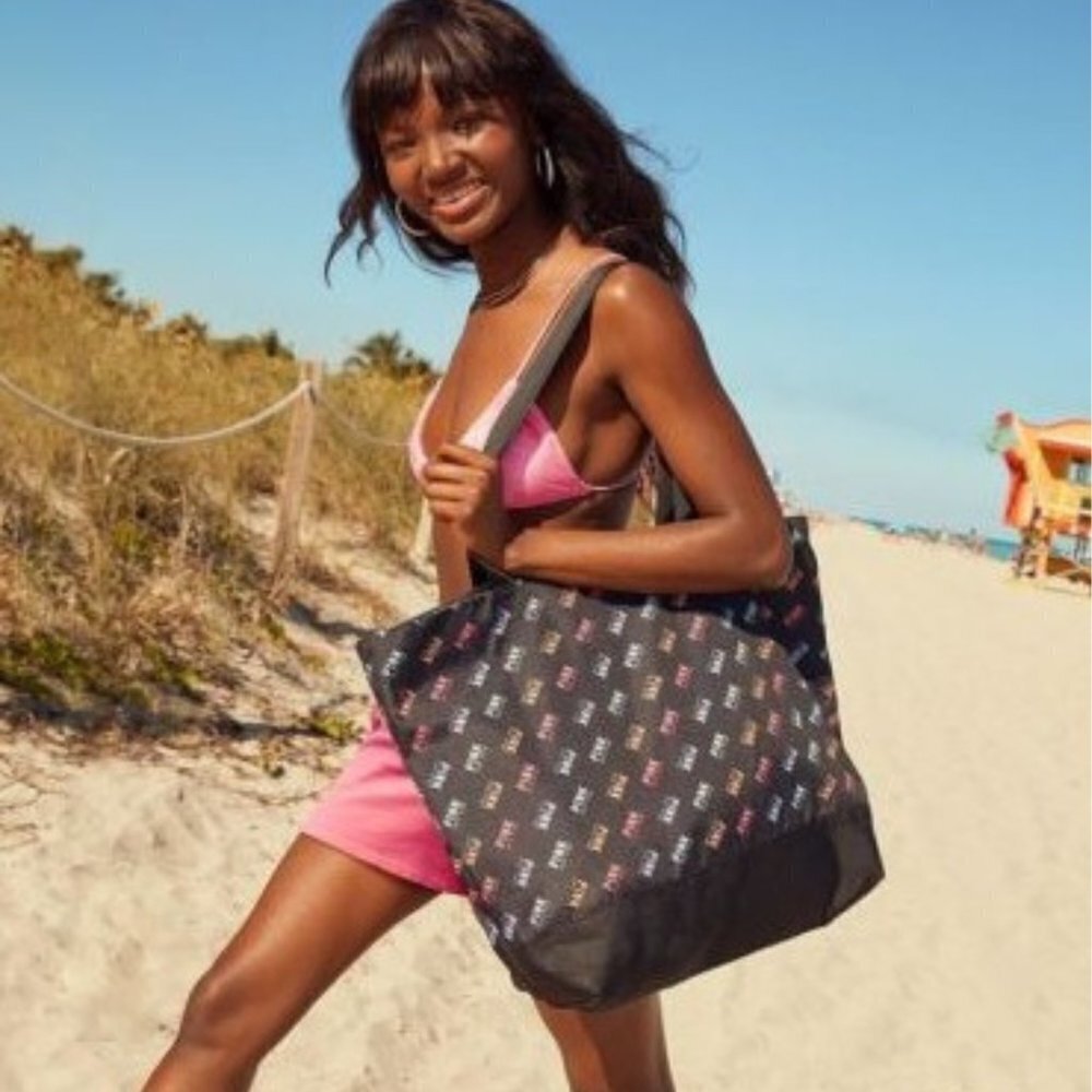 Pink Victoria's Secret Women's Weekender Tote Bag